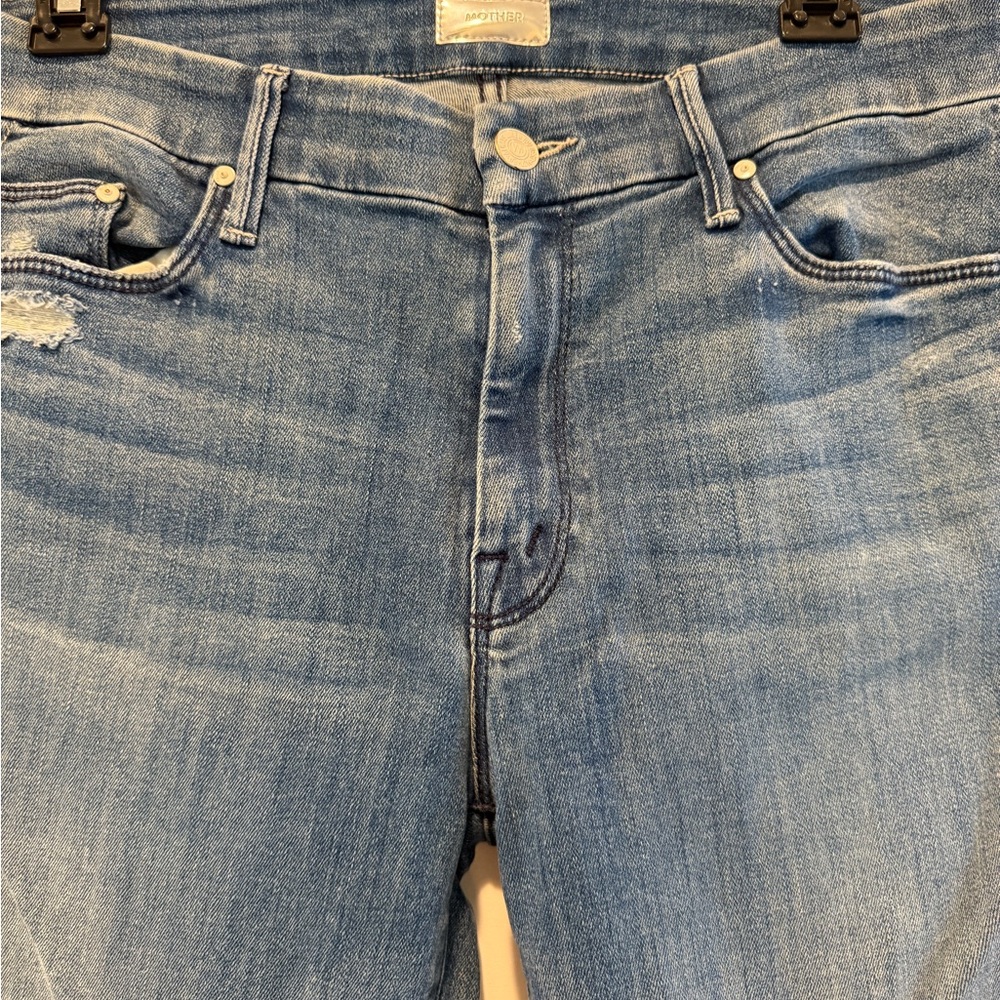 MOTHER Looker Light Blue Skinny Jeans (petite) - Picture 4 of 5